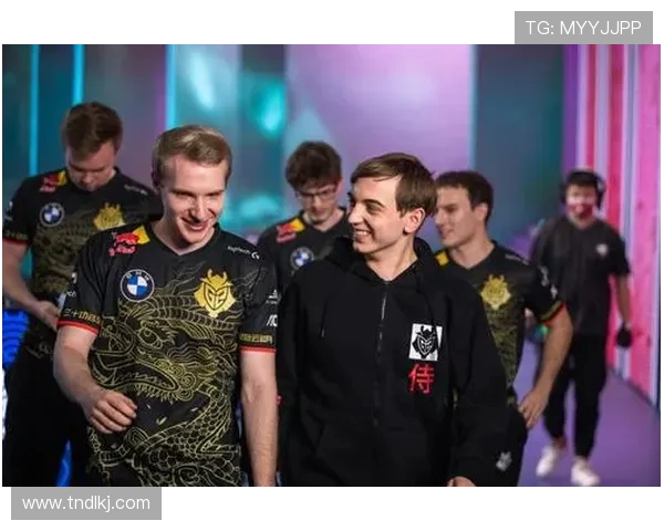 Top Esports战队强势崛起 夺冠之路上的精彩瞬间与团队默契解析